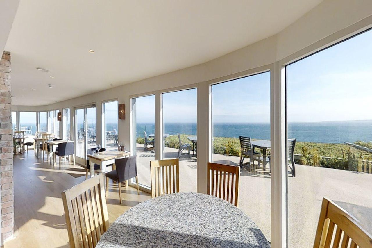 Inn The Lewinnick 4*
